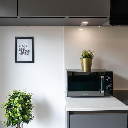 Hosta Group - Prestige 1 Bed Apartment - The Olive Cambridge  Eksteriør bilde