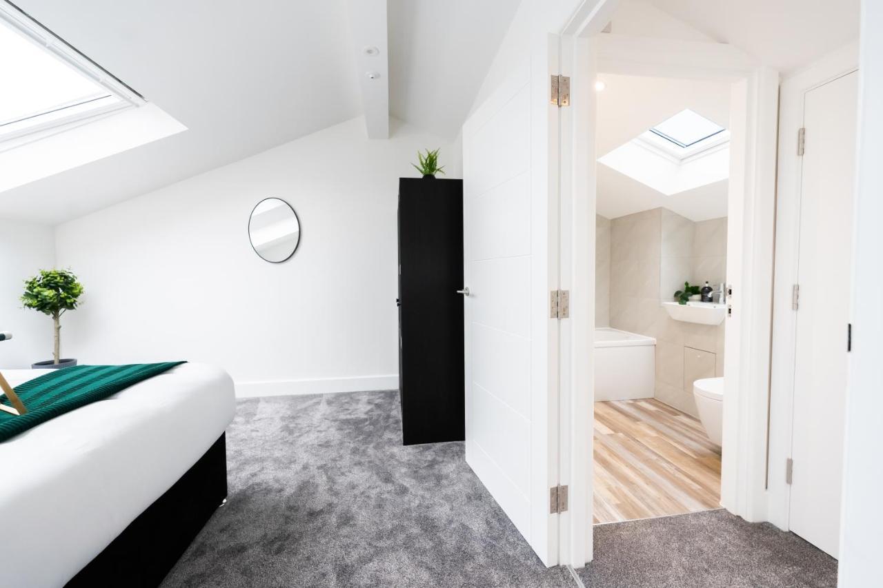 Hosta Group - Prestige 1 Bed Apartment - The Olive Cambridge  Eksteriør bilde